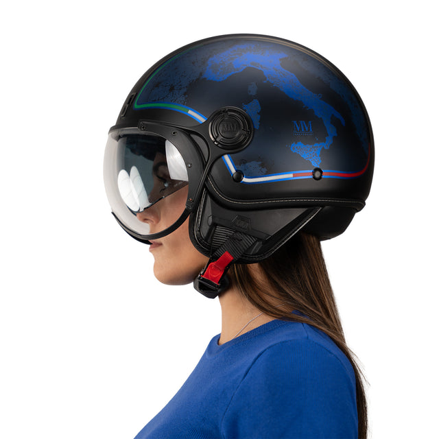 Casque jet Nero Impulso : Chrometech bleu électrique, énergie visuelle, identité italienne